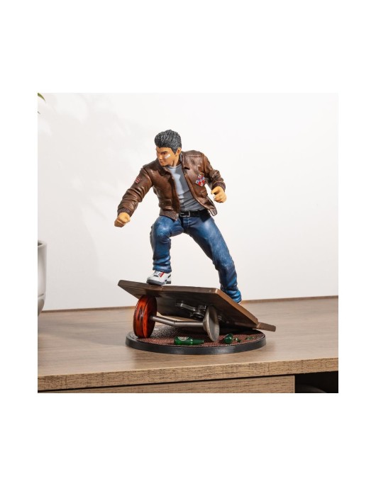 Numskull Shenmue - Ryo Hazuki PVC Statue (25cm) (NS3257)