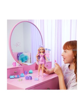 Mattel Barbie Dream Besties: Get Ready with Barbie - Malibu Doll (JGG38)